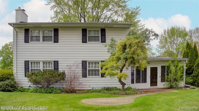 4465 Dirker Road, Saginaw, MI 48638