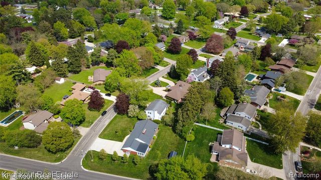 4465 Dirker Road, Saginaw, MI 48638