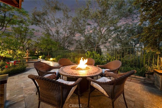27152 Bidwell Lane, Valencia, CA 91354