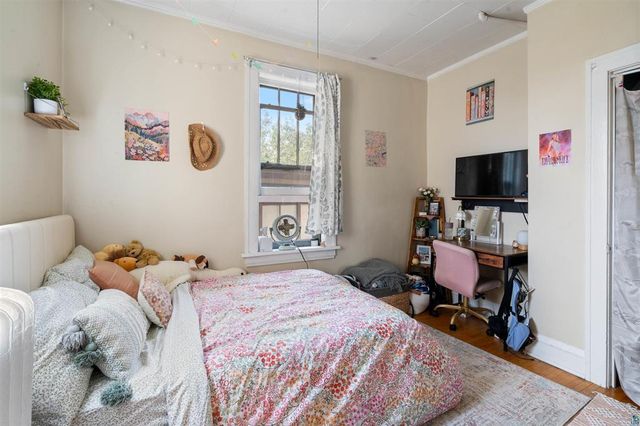 1010 E 9th Street, Duluth, MN 55805