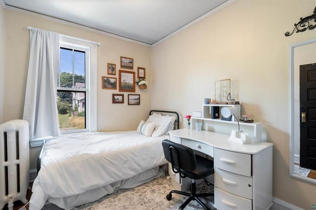 1010 E 9th Street, Duluth, MN 55805