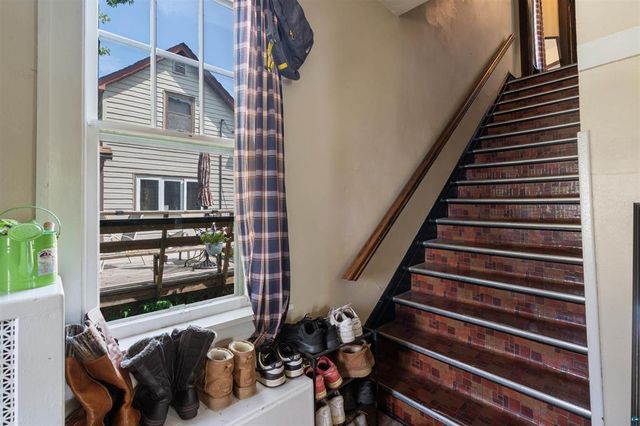 1010 E 9th Street, Duluth, MN 55805