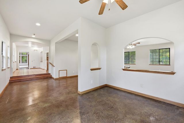 1950 Bear Rock Road, Placerville, CA 95667