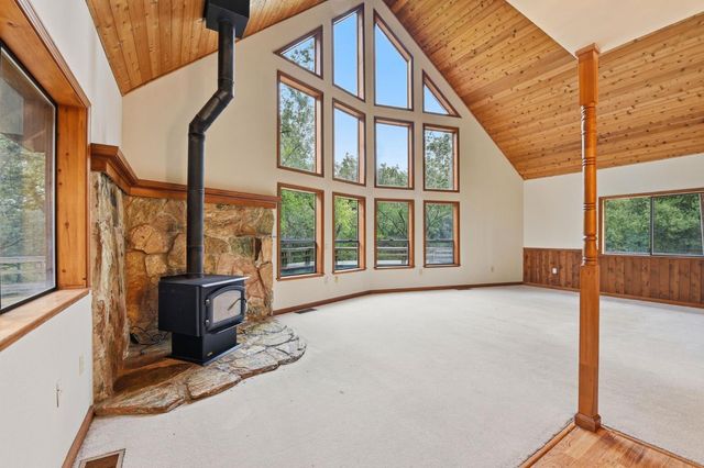 1950 Bear Rock Road, Placerville, CA 95667