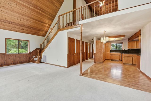1950 Bear Rock Road, Placerville, CA 95667