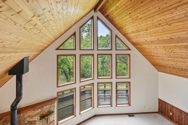 1950 Bear Rock Road, Placerville, CA 95667