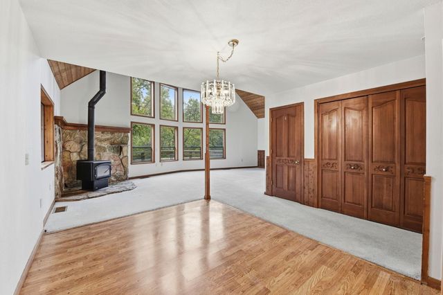 1950 Bear Rock Road, Placerville, CA 95667
