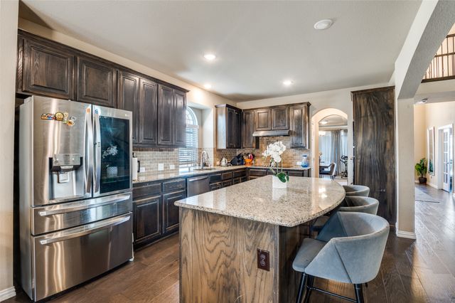 3449 Ava Drive, Midlothian, TX 76065