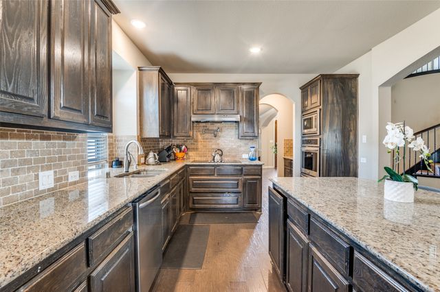 3449 Ava Drive, Midlothian, TX 76065