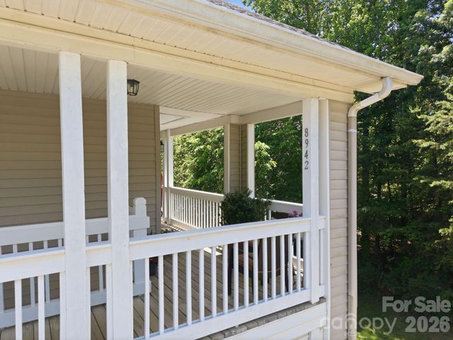 8942 Rosalyn Glen Road, Cornelius, NC 28031