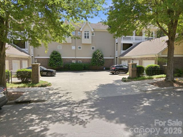 8942 Rosalyn Glen Road, Cornelius, NC 28031