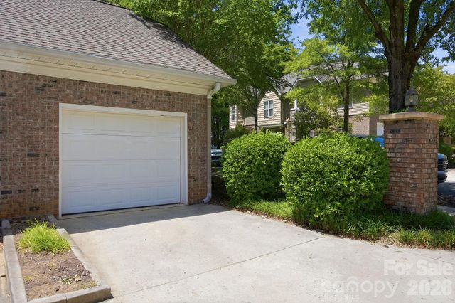8942 Rosalyn Glen Road, Cornelius, NC 28031
