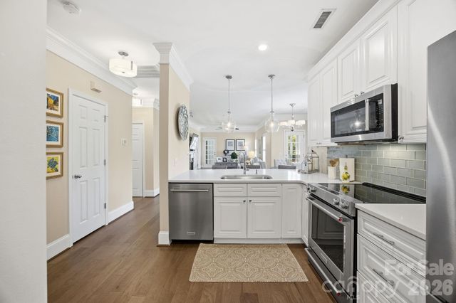 8942 Rosalyn Glen Road, Cornelius, NC 28031