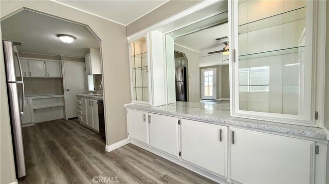 881 N Lake Street 69, Hemet, CA 92544
