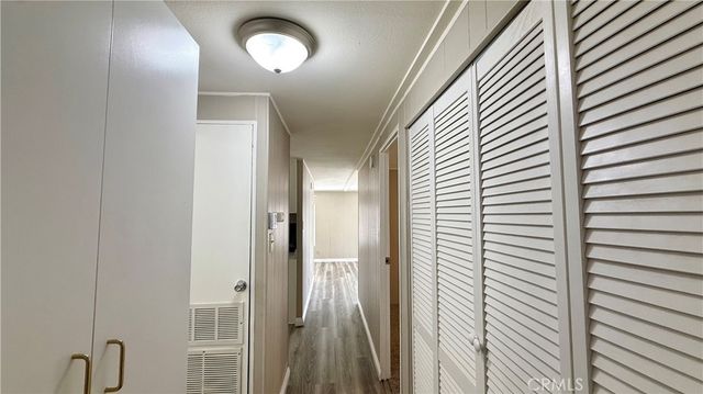 881 N Lake Street 69, Hemet, CA 92544