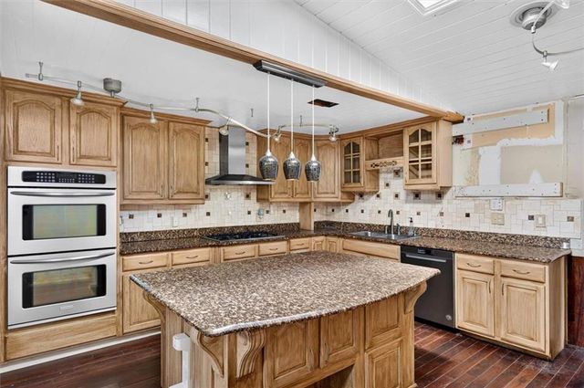2447 E Osborne Road NE, Atlanta, GA 30319