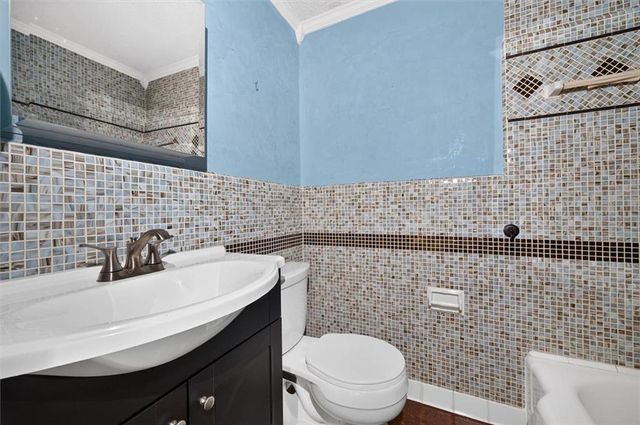 2447 E Osborne Road NE, Atlanta, GA 30319