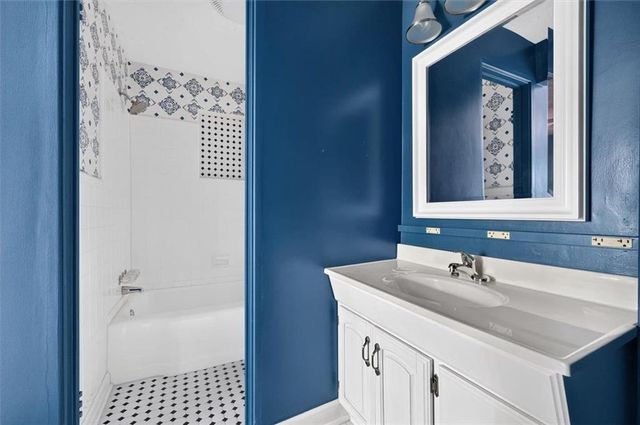 2447 E Osborne Road NE, Atlanta, GA 30319