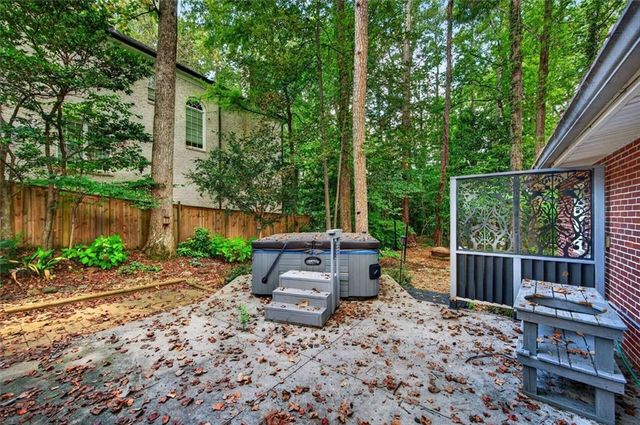 2447 E Osborne Road NE, Atlanta, GA 30319