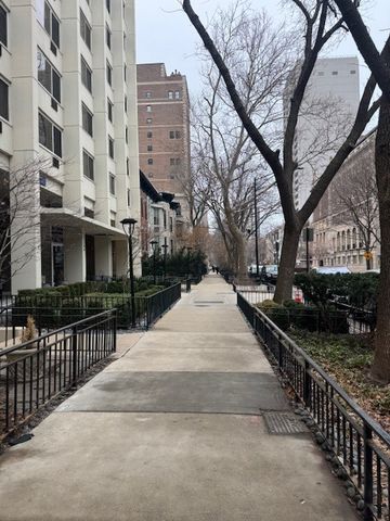 1340 N Dearborn Street 7D, Chicago, IL 60610