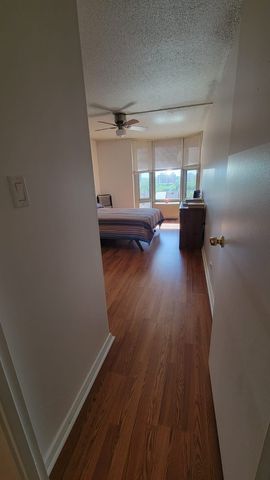 1340 N Dearborn Street 7D, Chicago, IL 60610