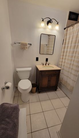 1340 N Dearborn Street 7D, Chicago, IL 60610