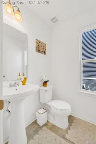 20641 Mendocino Drive, Clinton Township, MI 48038