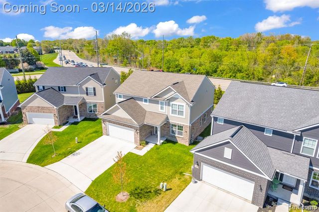 20641 Mendocino Drive, Clinton Township, MI 48038