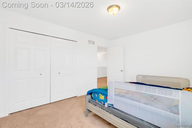 20641 Mendocino Drive, Clinton Township, MI 48038