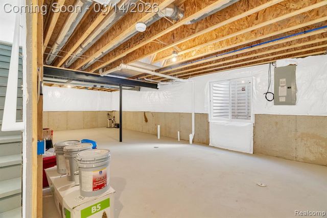 20641 Mendocino Drive, Clinton Township, MI 48038