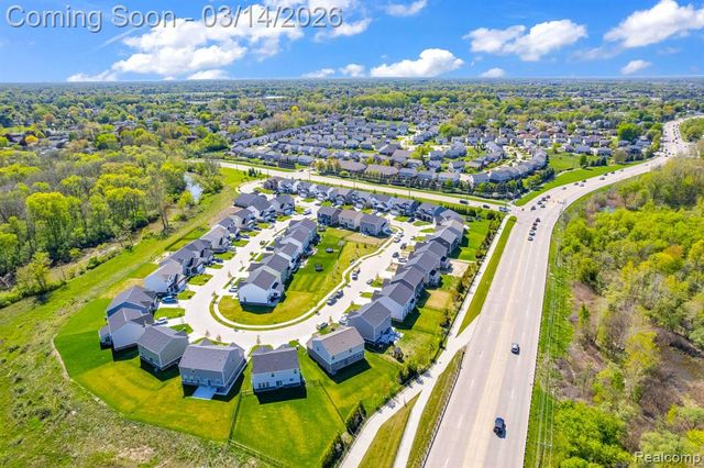 20641 Mendocino Drive, Clinton Township, MI 48038