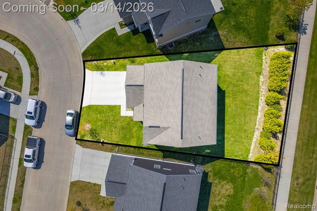 20641 Mendocino Drive, Clinton Township, MI 48038