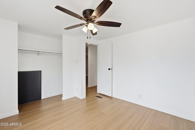 12721 W GREENWAY Road 11, El Mirage, AZ 85335