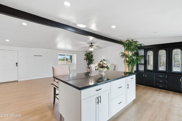 12721 W GREENWAY Road 11, El Mirage, AZ 85335