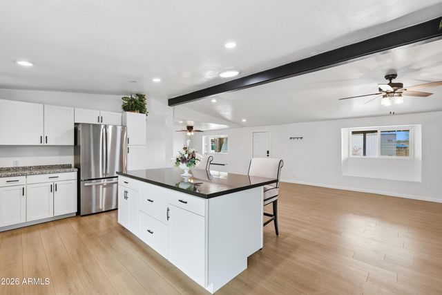 12721 W GREENWAY Road 11, El Mirage, AZ 85335