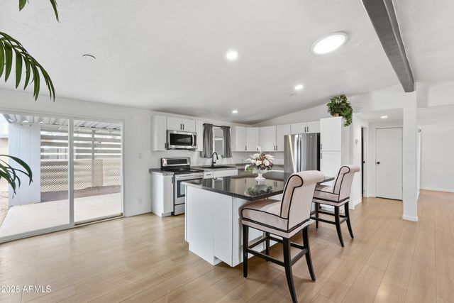 12721 W GREENWAY Road 11, El Mirage, AZ 85335