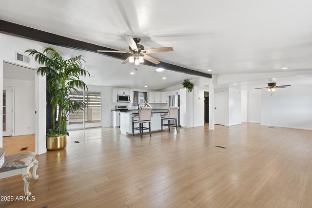 12721 W GREENWAY Road 11, El Mirage, AZ 85335