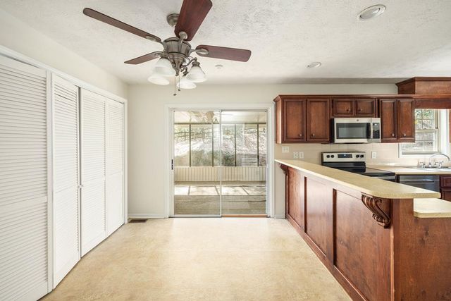 2903 10th Avenue, Phenix City, AL 36867