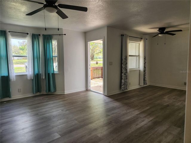 1926 MEADOWRIDGE DRIVE, Valrico, FL 33596