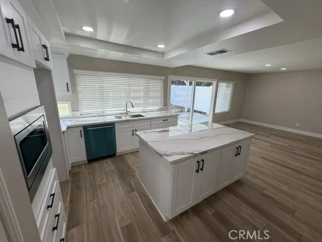 4581 Feather River, Corona, CA 92878