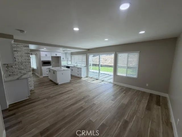 4581 Feather River, Corona, CA 92878
