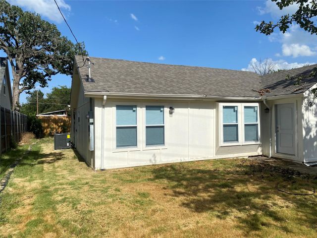 1206 Redbud Street, Little Elm, TX 75068