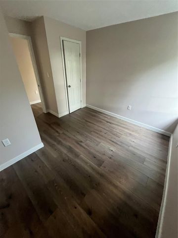 222 E Adoue Street, Baytown, TX 77520
