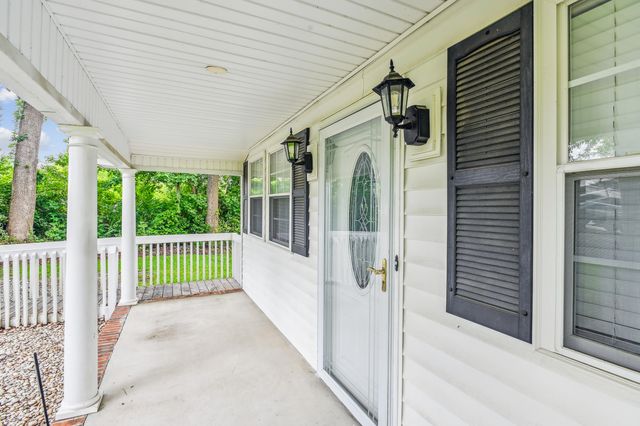 106 N Pine Street, Summerville, SC 29483