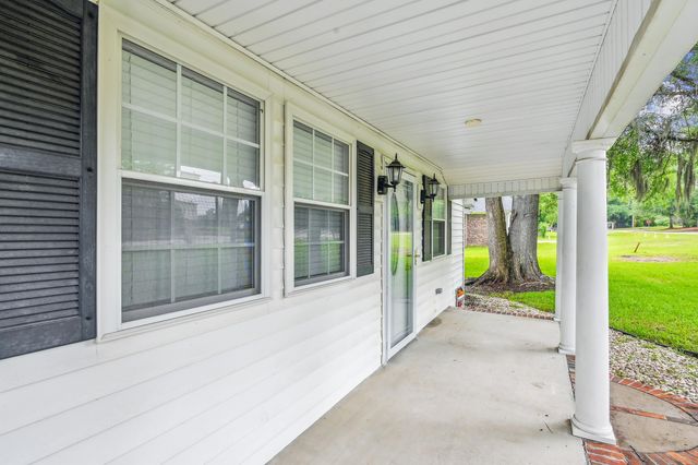 106 N Pine Street, Summerville, SC 29483