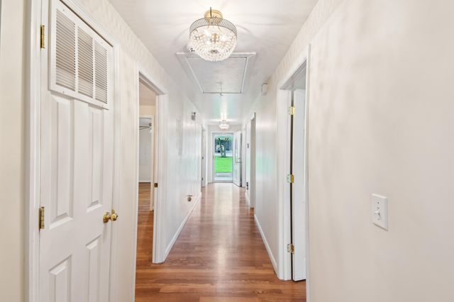 106 N Pine Street, Summerville, SC 29483