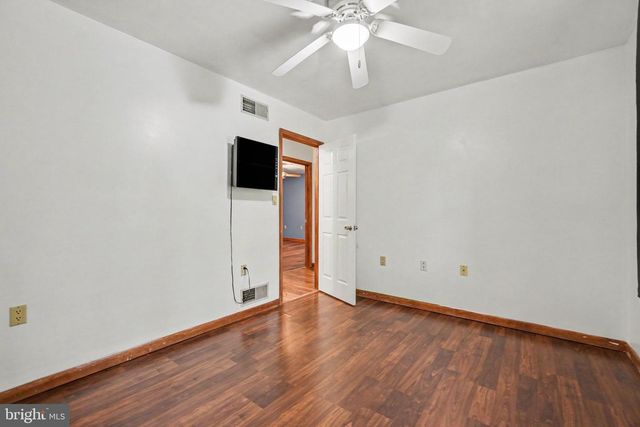 2656 ELLENDALE RD, Dauphin, PA 17018