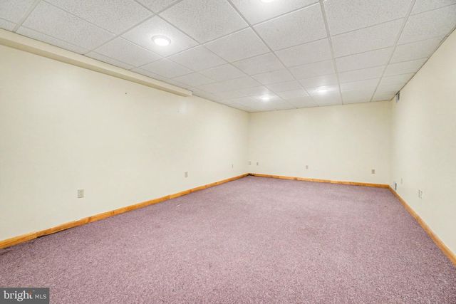 2656 ELLENDALE RD, Dauphin, PA 17018