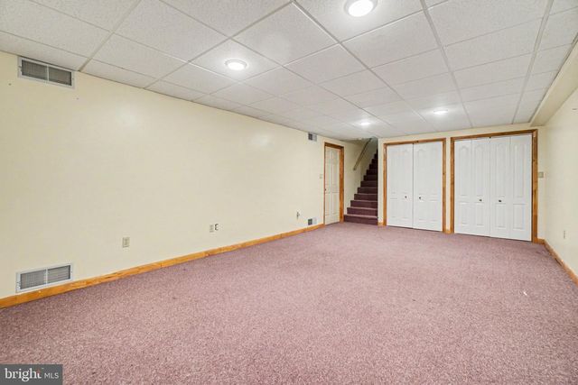 2656 ELLENDALE RD, Dauphin, PA 17018