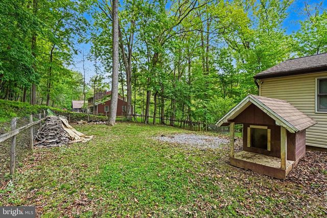 2656 ELLENDALE RD, Dauphin, PA 17018